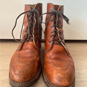Women’s Red Wing Leather Boots with Heel